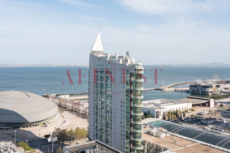 Apartamento T3 para Arrendamento em Parque das Nações Foto 23