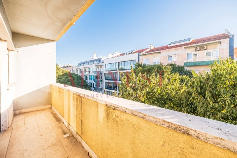 Apartamento T9 para Venda em Arroios Foto 7