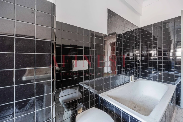 Apartamento T9 para Venda em Arroios Foto 25