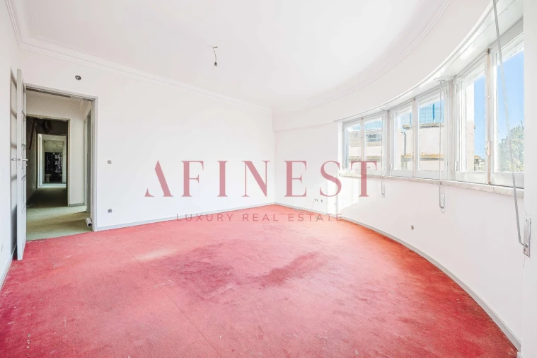 Apartamento T9 para Venda em Arroios Foto 31