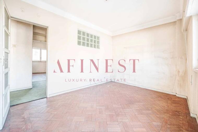 Apartamento T9 para Venda em Arroios Foto 42