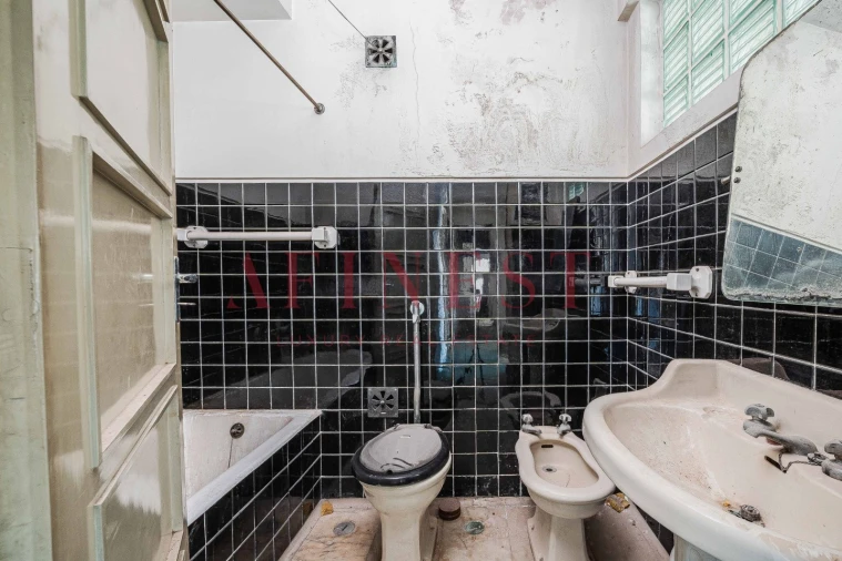 Apartamento T9 para Venda em Arroios Foto 43