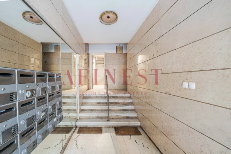 Apartamento T9 para Venda em Arroios Foto 61