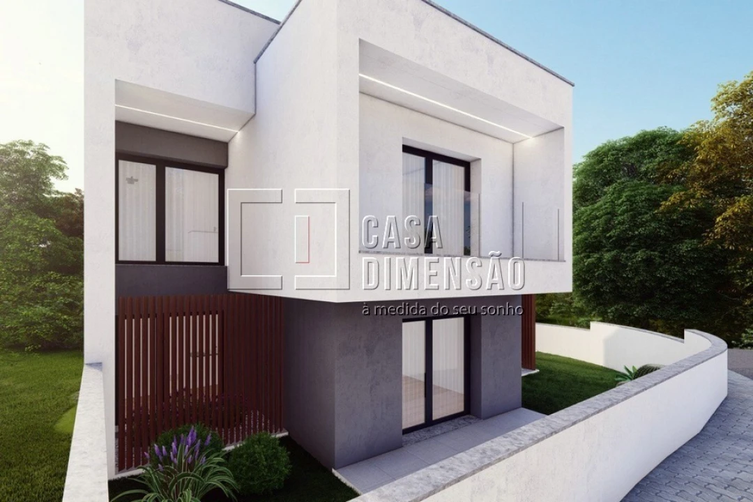 Moradia T4 para Venda em Charneca de Caparica e Sobreda Foto 1