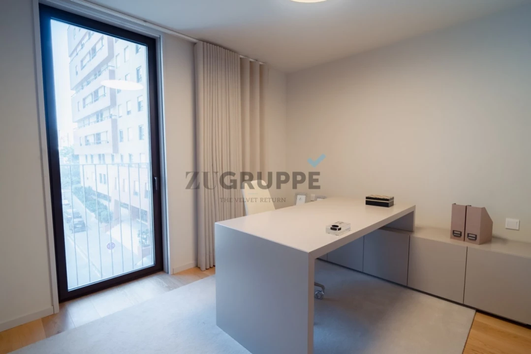 Apartamento T4 para Venda em Santa Marinha e São Pedro da Afurada Foto 34