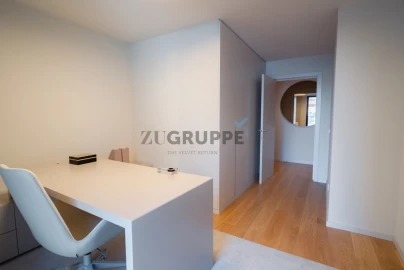 Apartamento T4 para Venda em Santa Marinha e São Pedro da Afurada