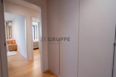 Apartamento T4 para Venda em Santa Marinha e São Pedro da Afurada