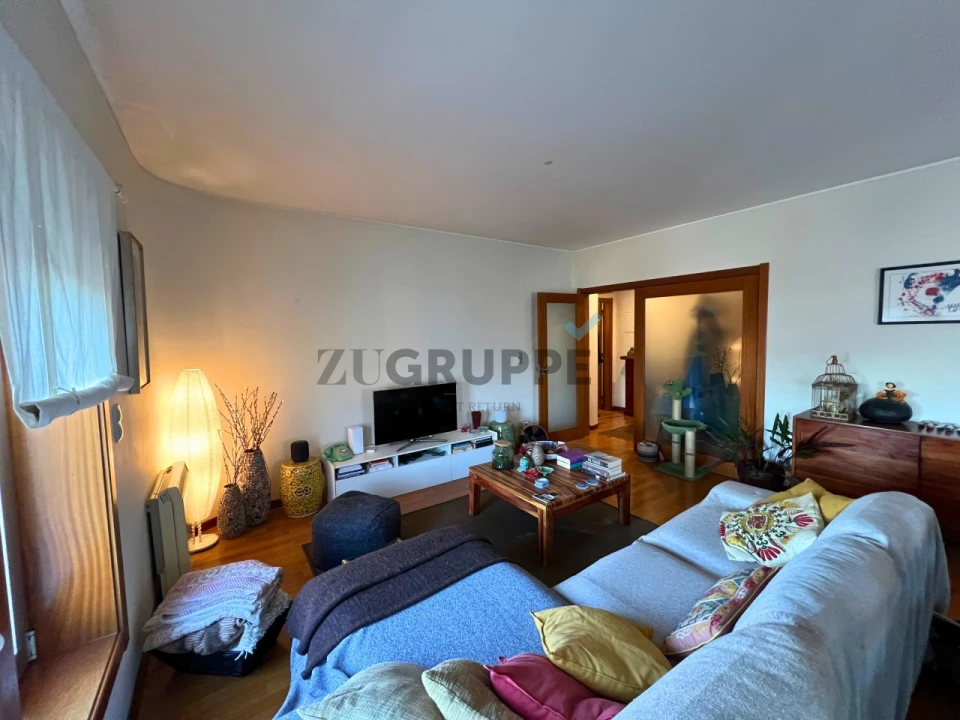 Apartamento T3 para Venda em Carnide Foto 11