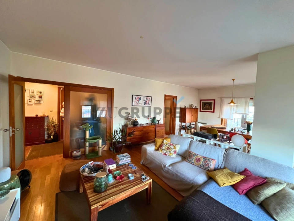 Apartamento T3 para Venda em Carnide Foto 7