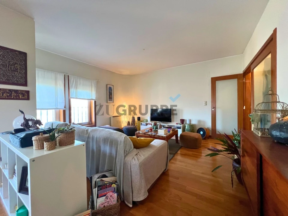 Apartamento T3 para Venda em Carnide Foto 13