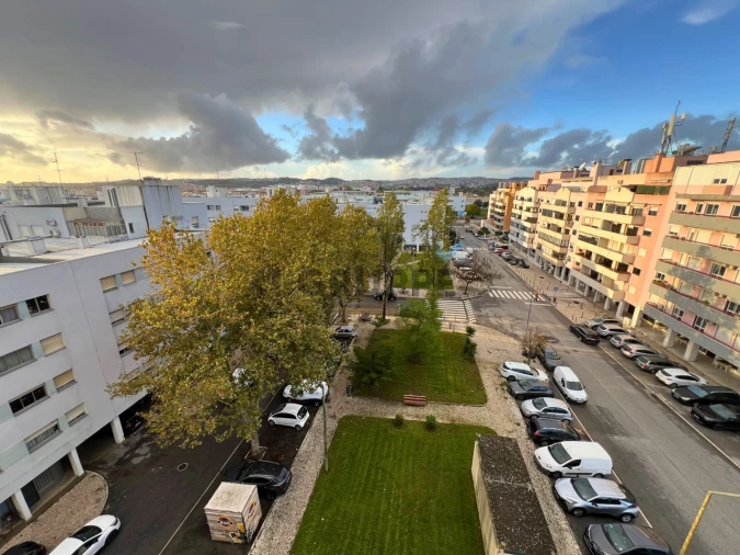 Apartamento T3 para Venda em Carnide Foto 33