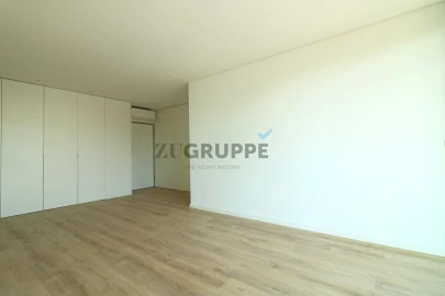 Apartamento T2 para Venda em Glória e Vera Cruz