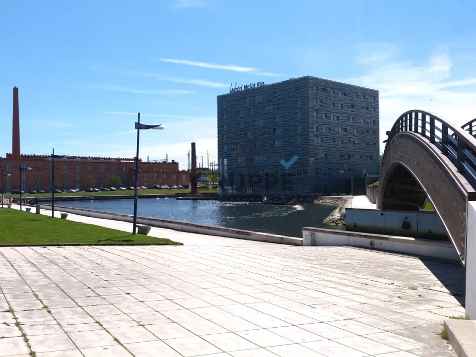 Moradia T3 para Venda em Santa Joana Foto 12