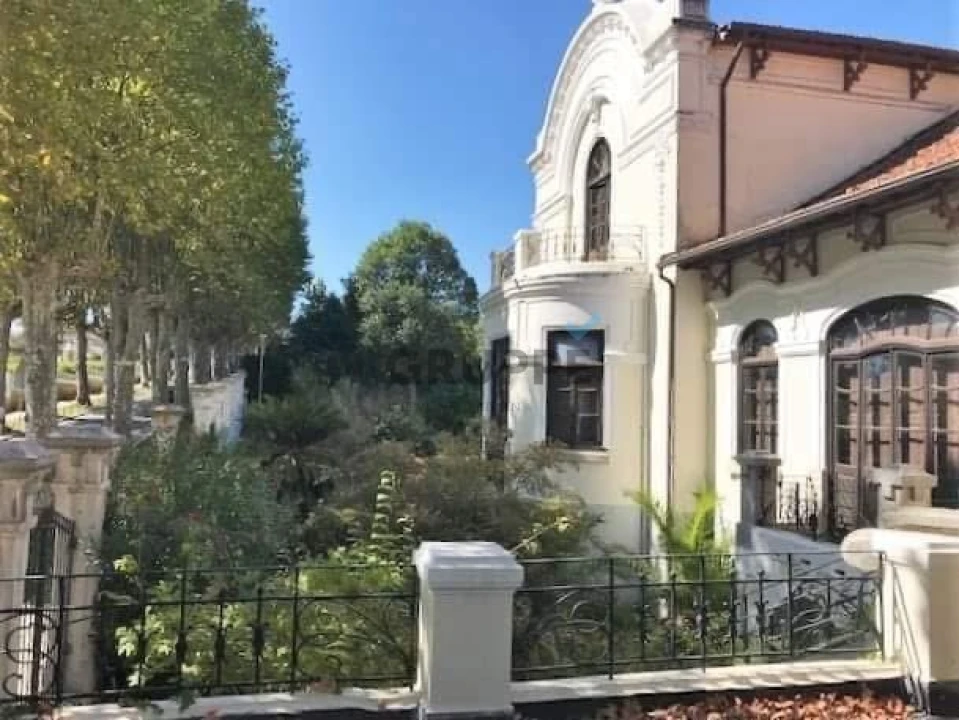 Moradia T7 para Venda em Arcos e Mogofores Foto 2