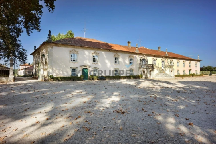 Moradia T13 para Venda em Arcos e Mogofores Foto 3