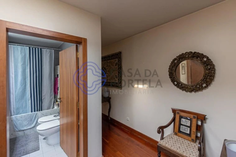 Moradia T4 para Venda em Matosinhos e Leça da Palmeira Foto 32
