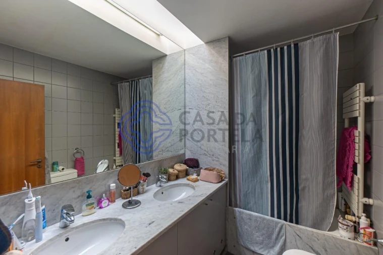 Moradia T4 para Venda em Matosinhos e Leça da Palmeira Foto 33