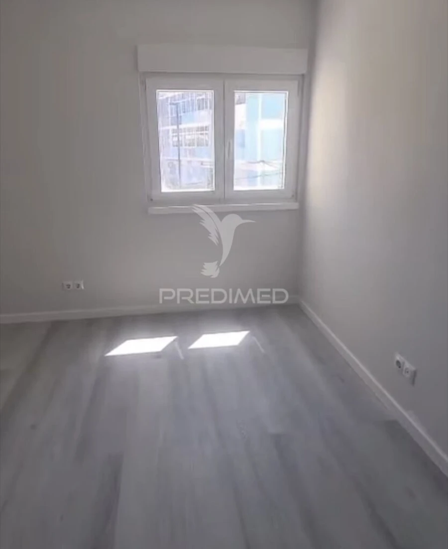 Apartamento T3 para Venda em Laranjeiro e Feijó Foto 20