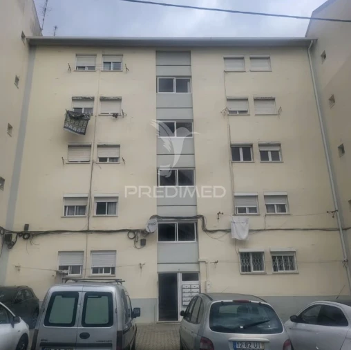 Apartamento T3 para Venda em Laranjeiro e Feijó