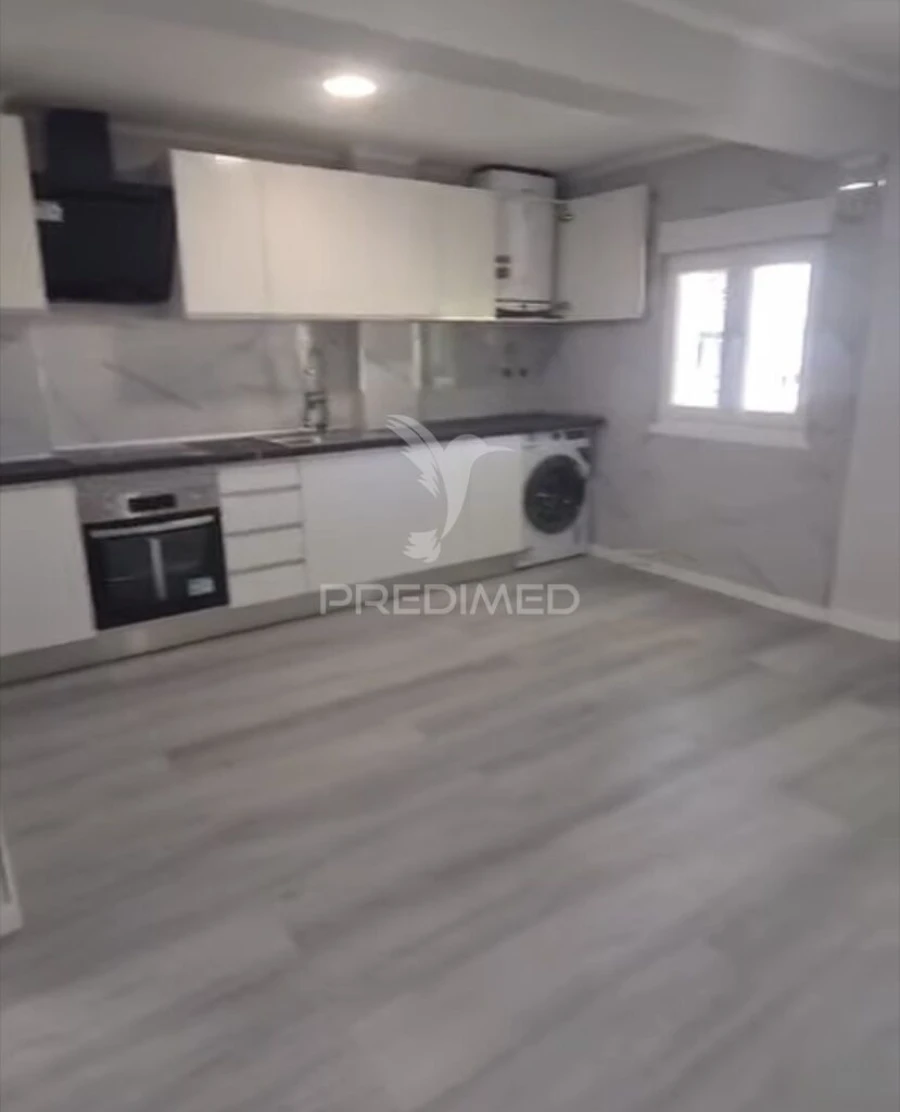 Apartamento T3 para Venda em Laranjeiro e Feijó Foto 6