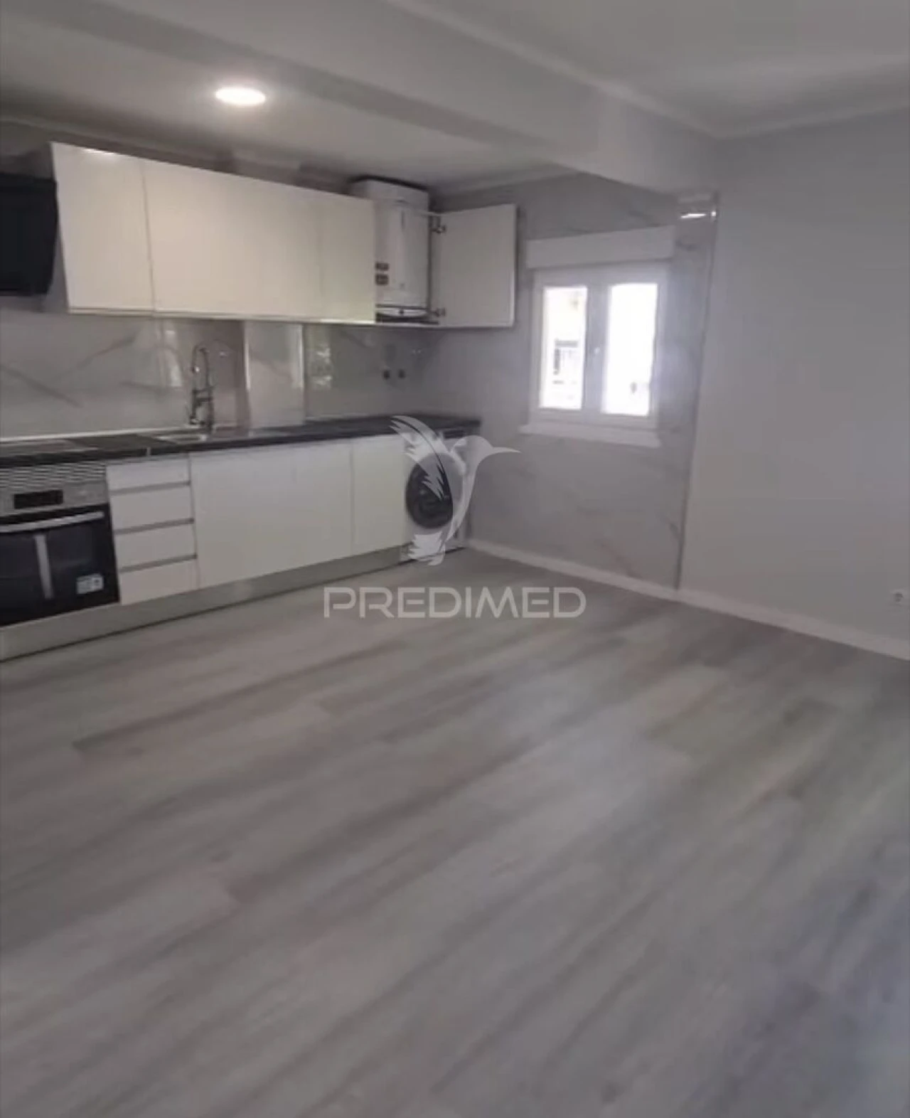 Apartamento T3 para Venda em Laranjeiro e Feijó Foto 1