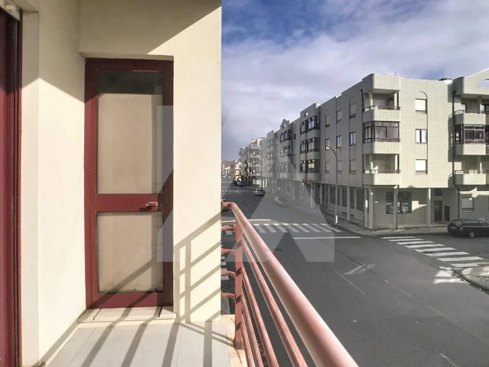 Apartamento T2 para Venda em Ovar, São João, Arada e São Vicente de Pereira Jusã Foto 11