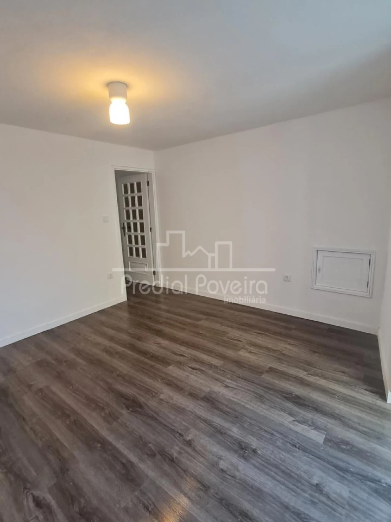 Moradia T3 para Venda em Azurara Foto 3