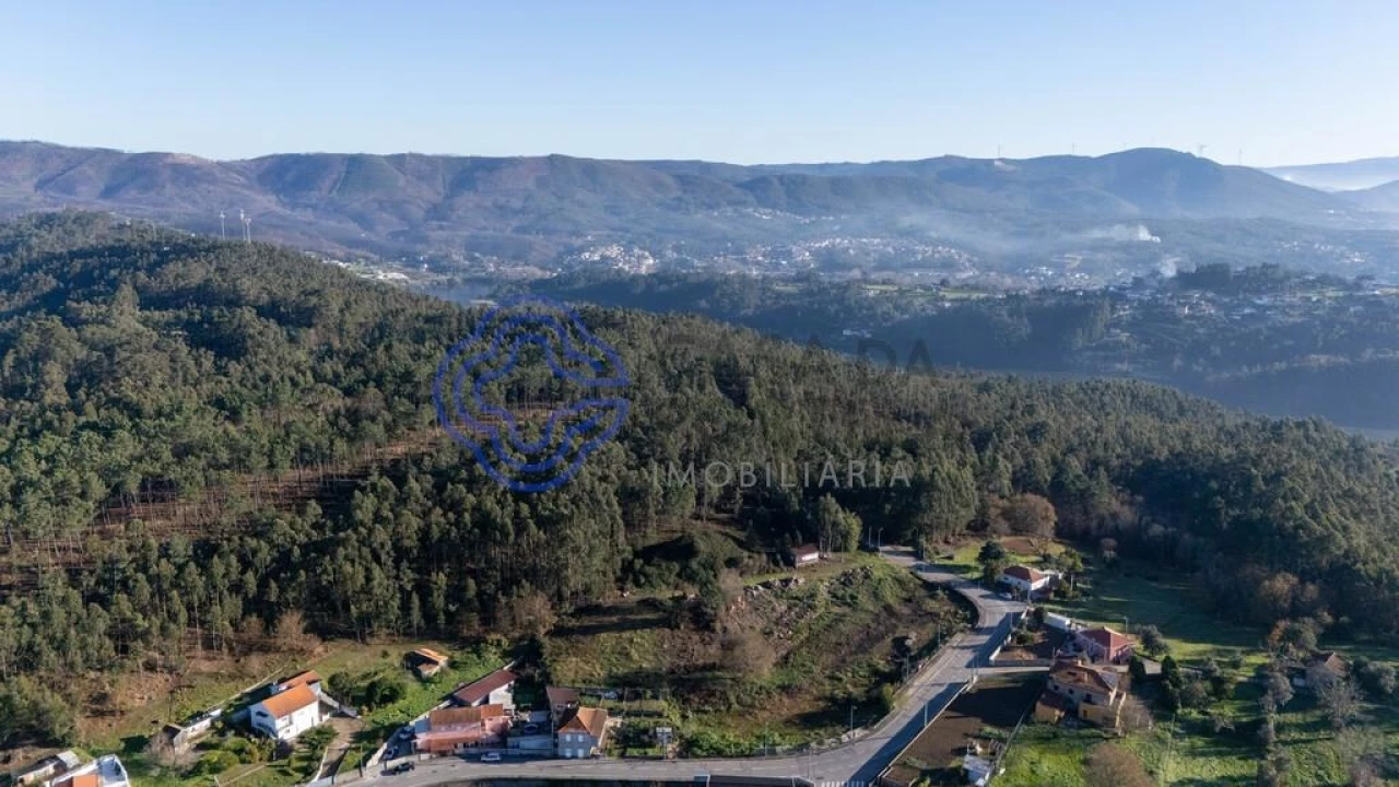Terreno para Venda em Melres e Medas Foto 10