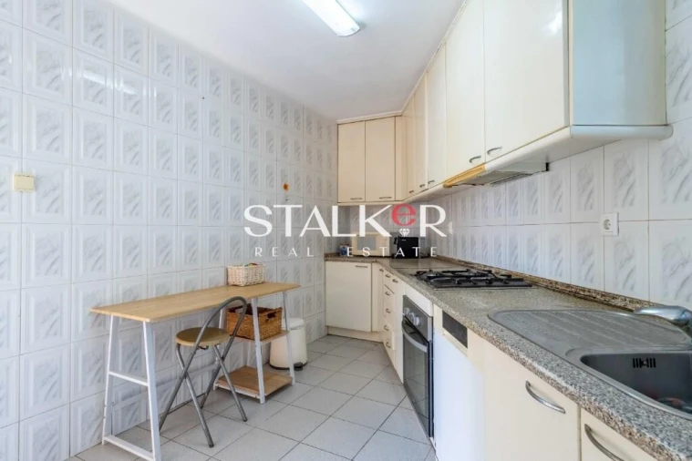 Moradia T4 para Venda em São Felix da Marinha Foto 13