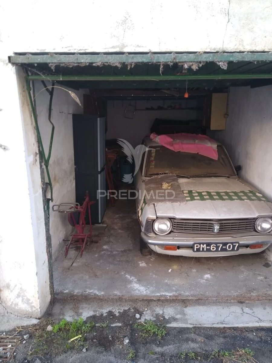 Garagem para Venda em Ribeira de Nisa e Carreiras Foto 2