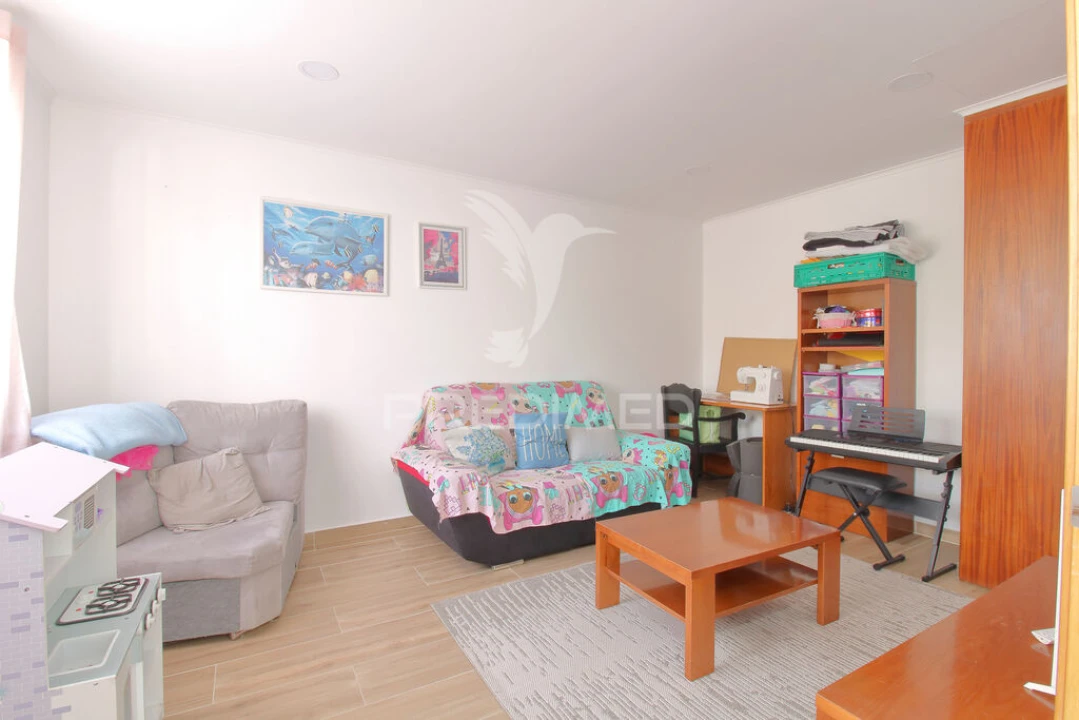 Moradia T4 para Venda em Angra (São Pedro) Foto 15