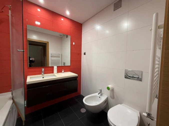 Apartamento T2 para Arrendamento em Santo Antonio dos Olivais Foto 7