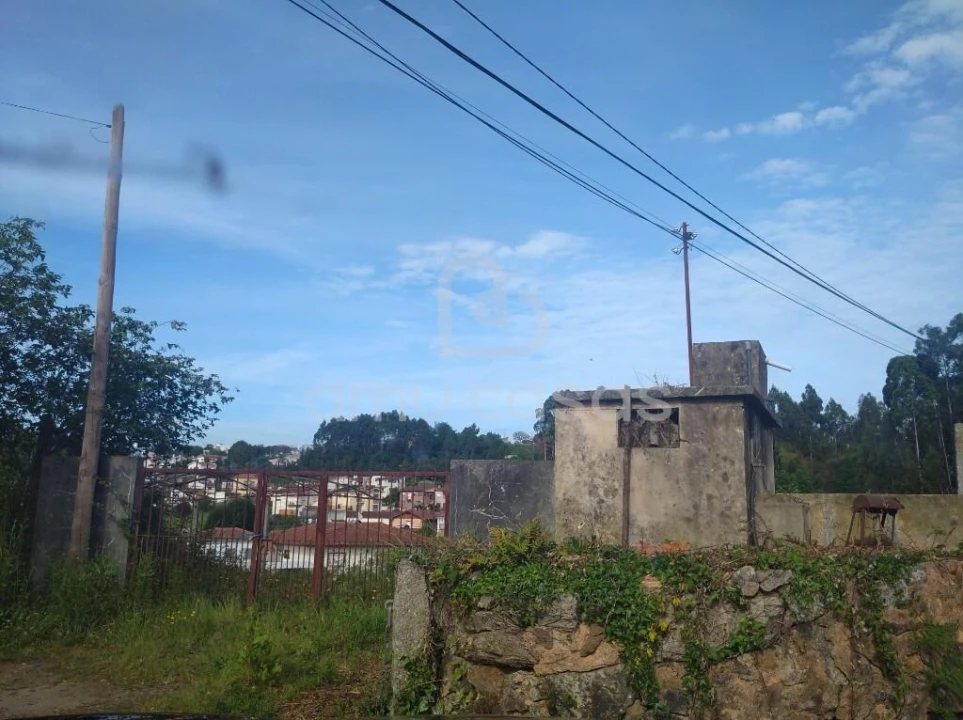 Terreno para Venda em O. Azeméis, Riba-Ul, Ul, Macinhata Seixa, Madail Foto 2