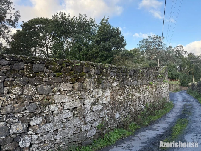 Terreno para Venda em Rabo de Peixe
