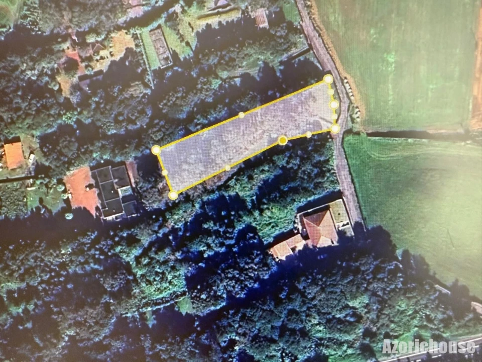 Terreno para Venda em Rabo de Peixe Foto 5