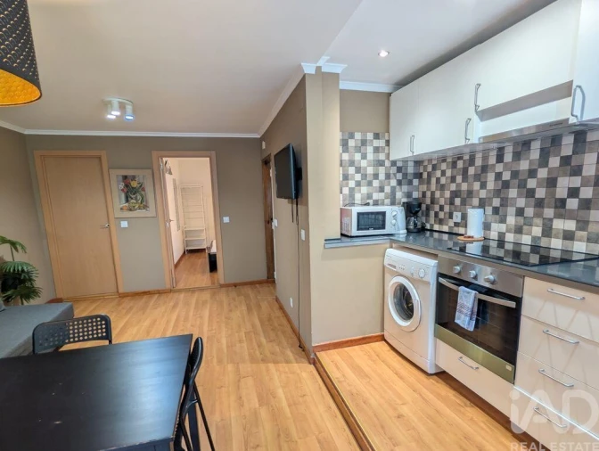 Apartamento T1 para Arrendamento em Misericórdia Foto 6