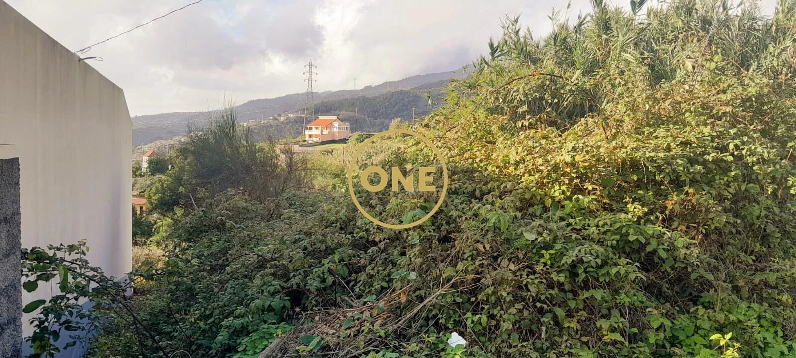 Terreno para Venda em Ribeira Brava Foto 9