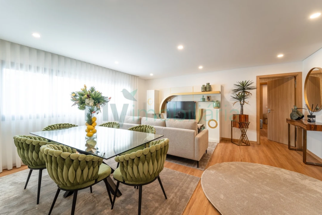 Apartamento T2 para Venda em Infias Foto 3