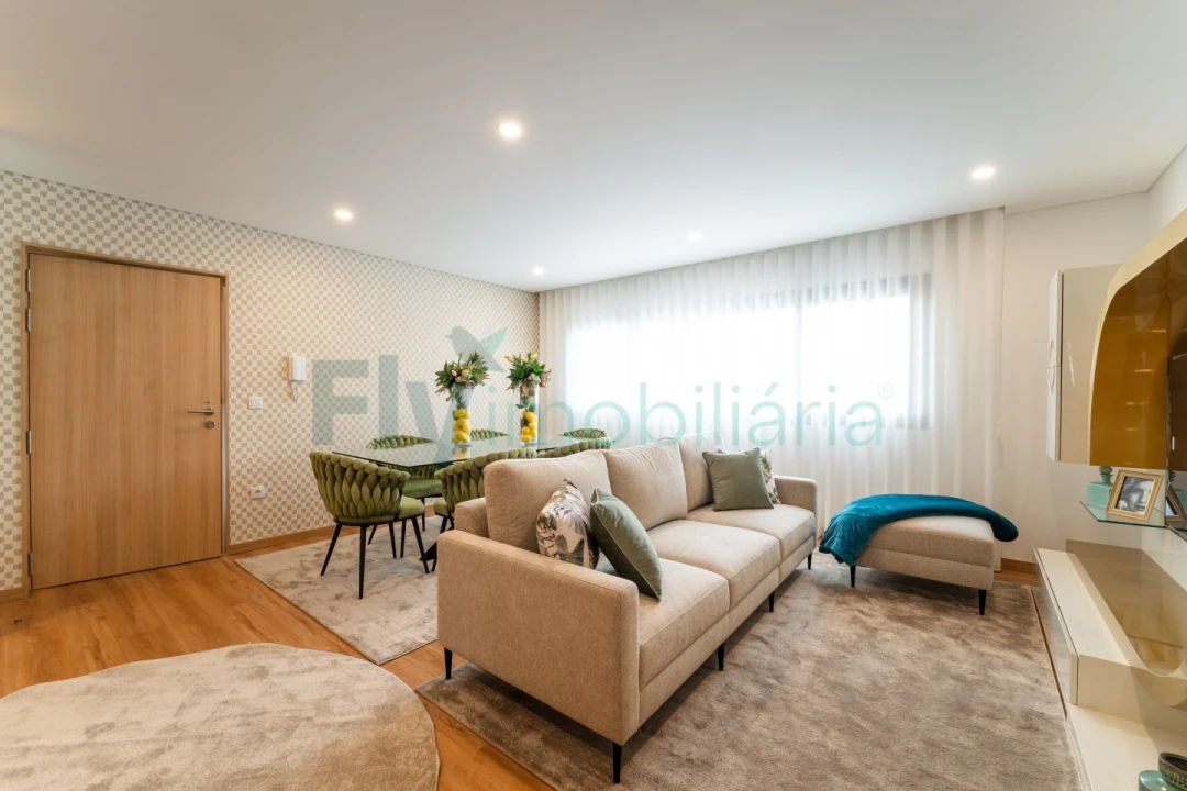 Apartamento T2 para Venda em Infias Foto 4