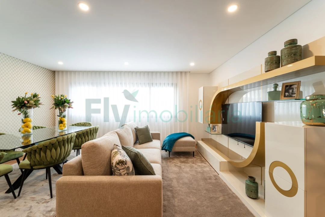 Apartamento T2 para Venda em Infias Foto 5