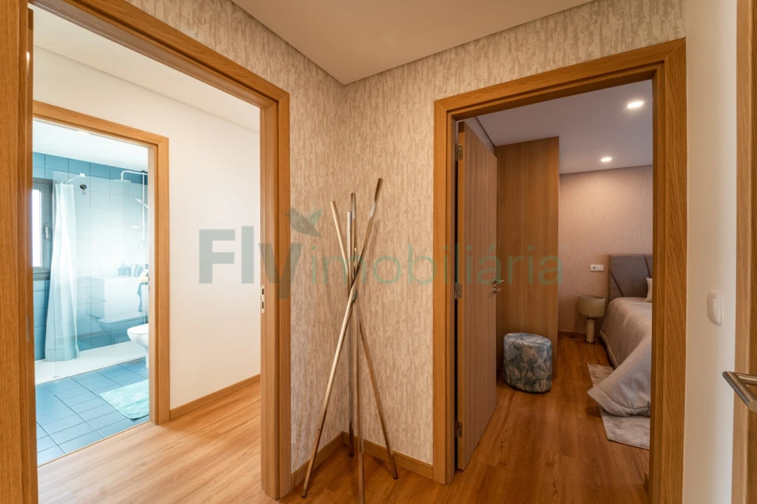 Apartamento T2 para Venda em Infias Foto 14