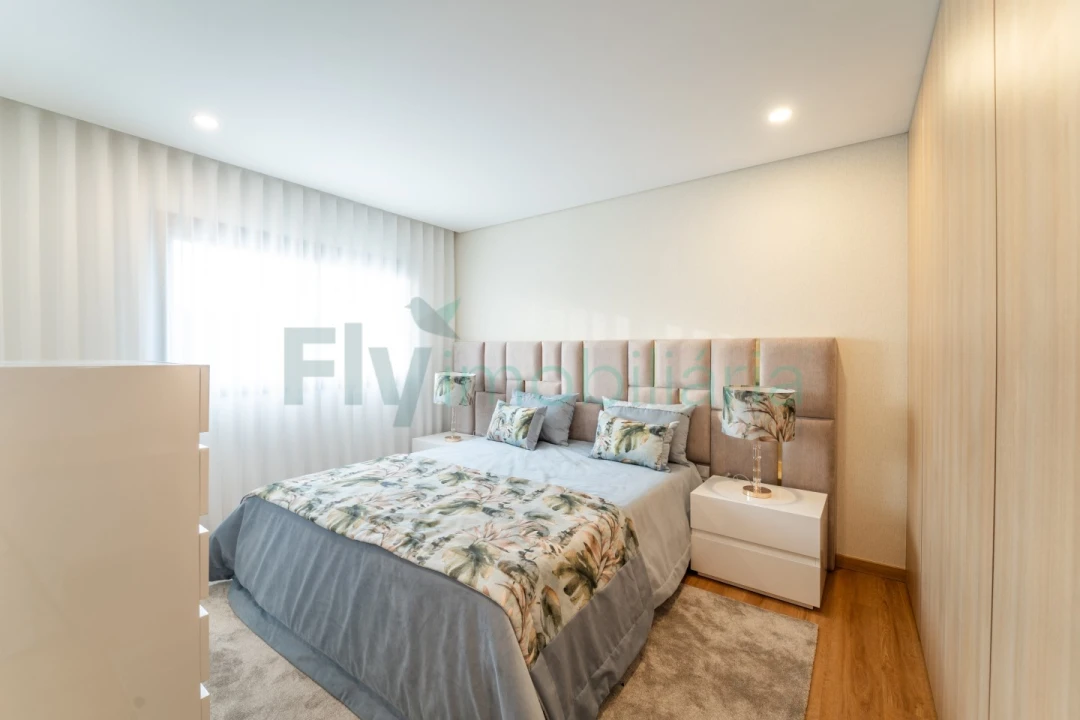 Apartamento T2 para Venda em Infias Foto 24