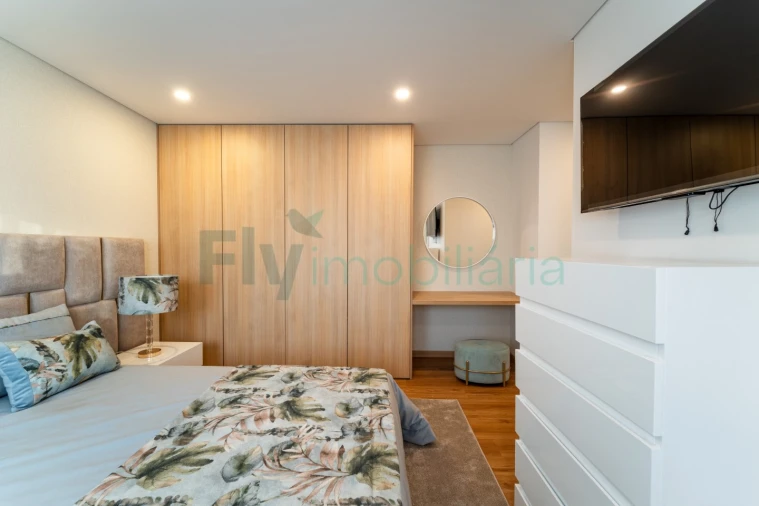 Apartamento T2 para Venda em Infias Foto 28