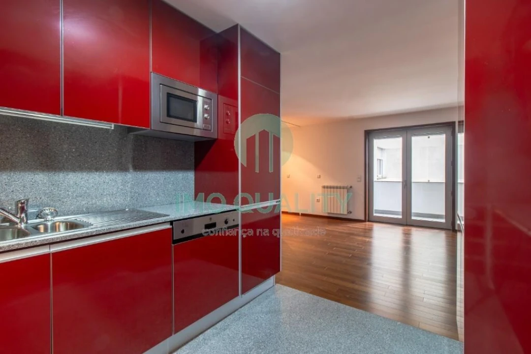 Apartamento T1 para Arrendamento em Paranhos Foto 6