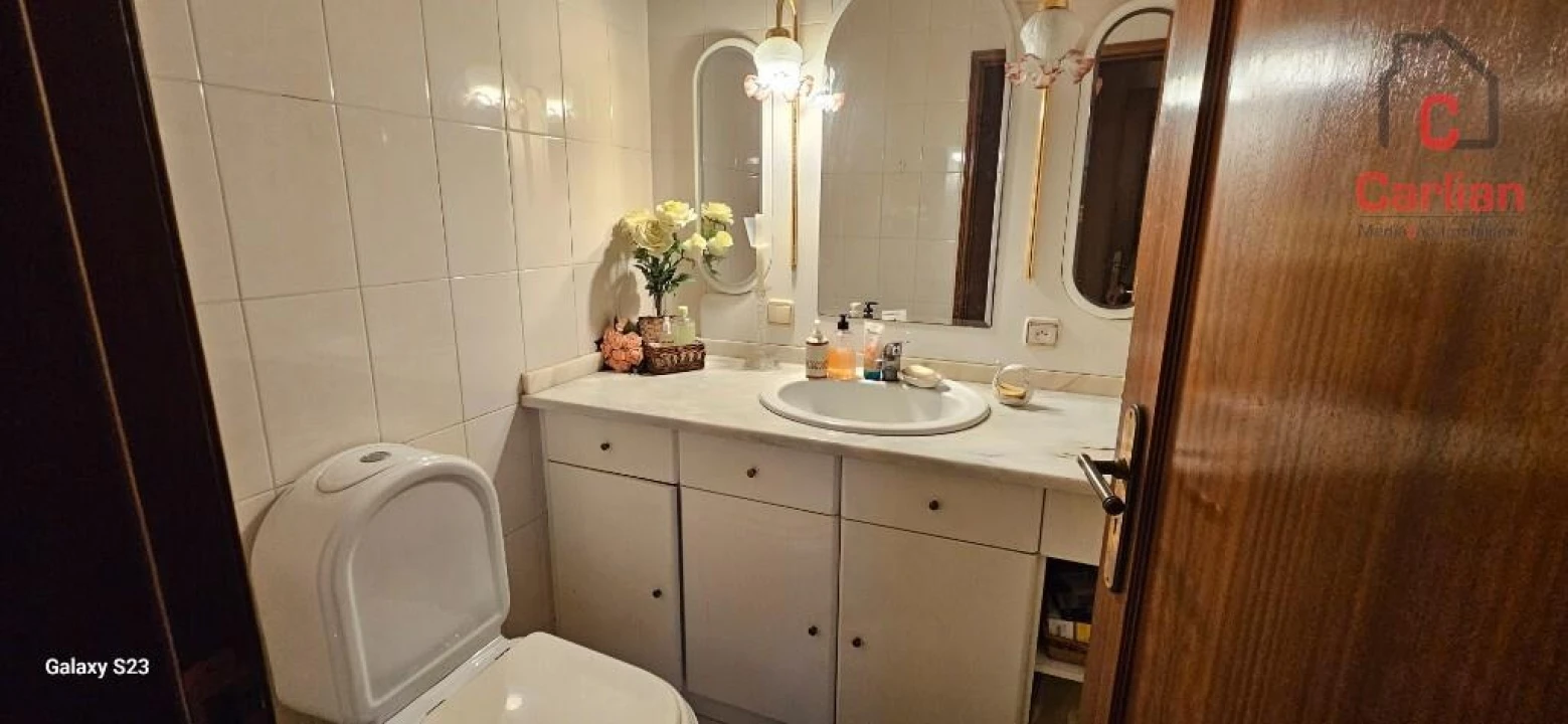 Moradia T5 para Venda em Pedroso e Seixezelo Foto 7