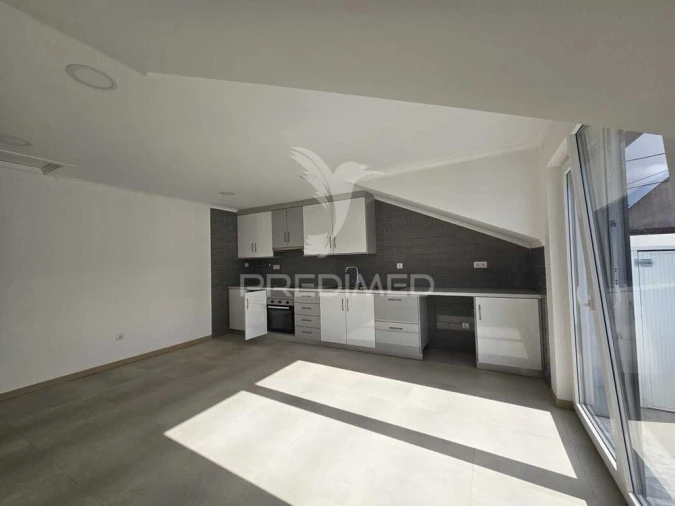 Apartamento T1 para Venda em Ferrel Foto 7