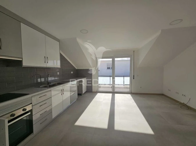 Apartamento T1 para Venda em Ferrel Foto 5