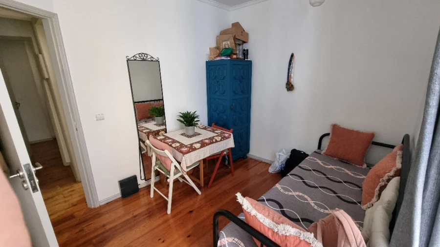 Apartamento T1 para Venda em Santo António Foto 2