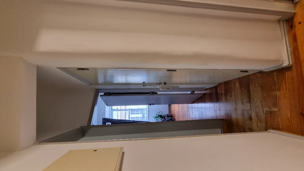 Apartamento T1 para Venda em Santo António Foto 5