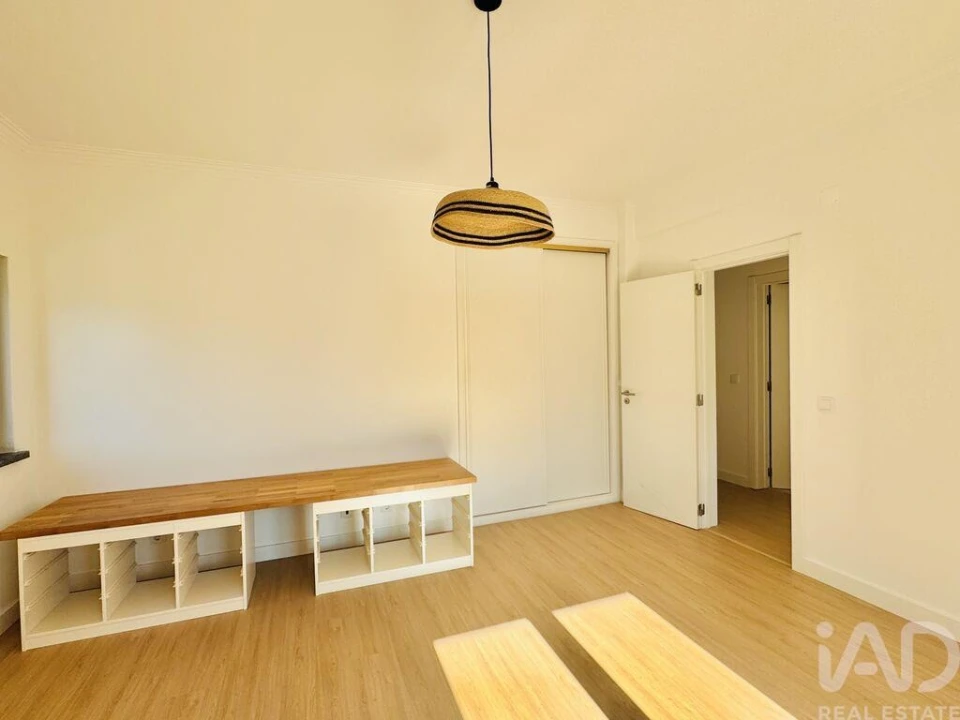 Moradia T4 para Venda em Quinta do Conde Foto 13